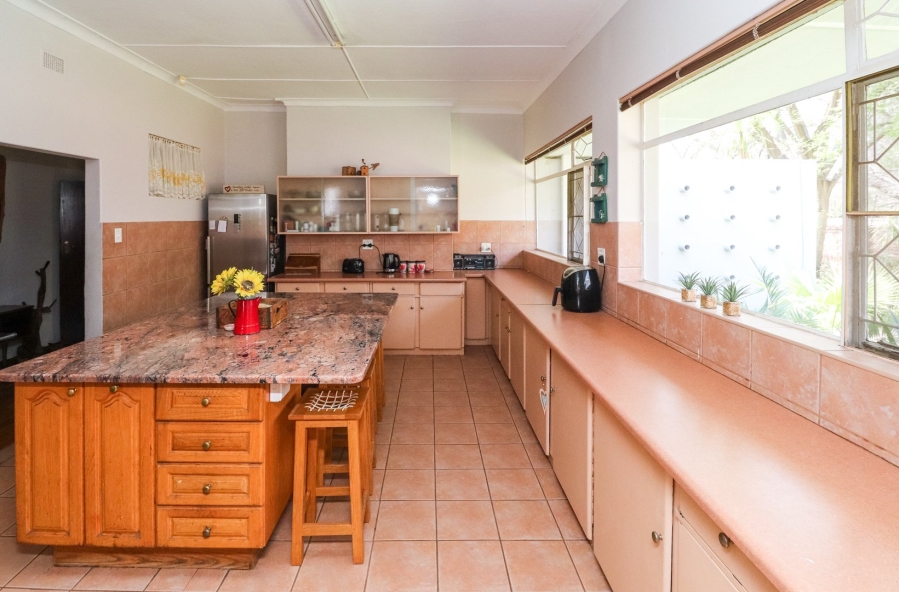 4 Bedroom Property for Sale in Flamwood North West